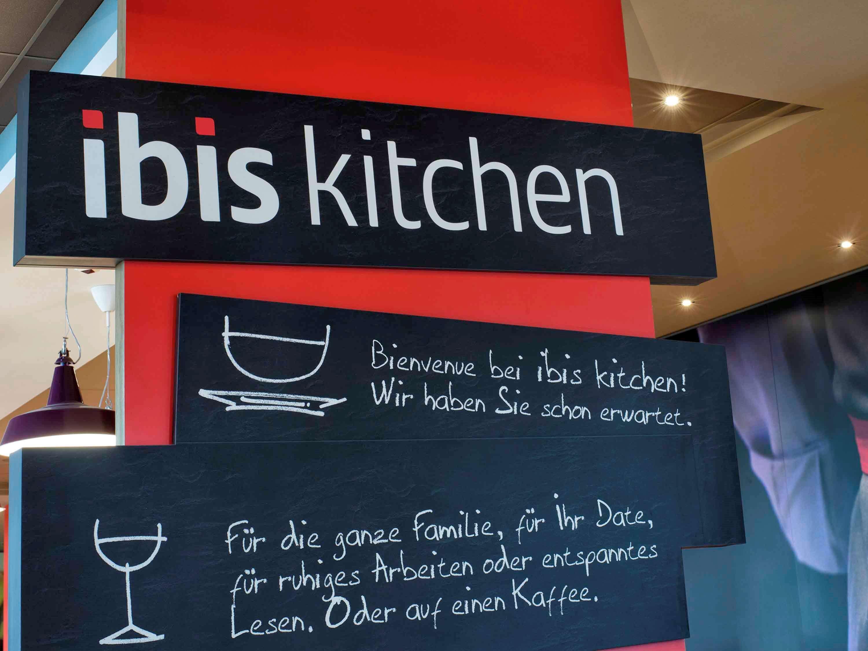Ibis Linz City Extérieur photo