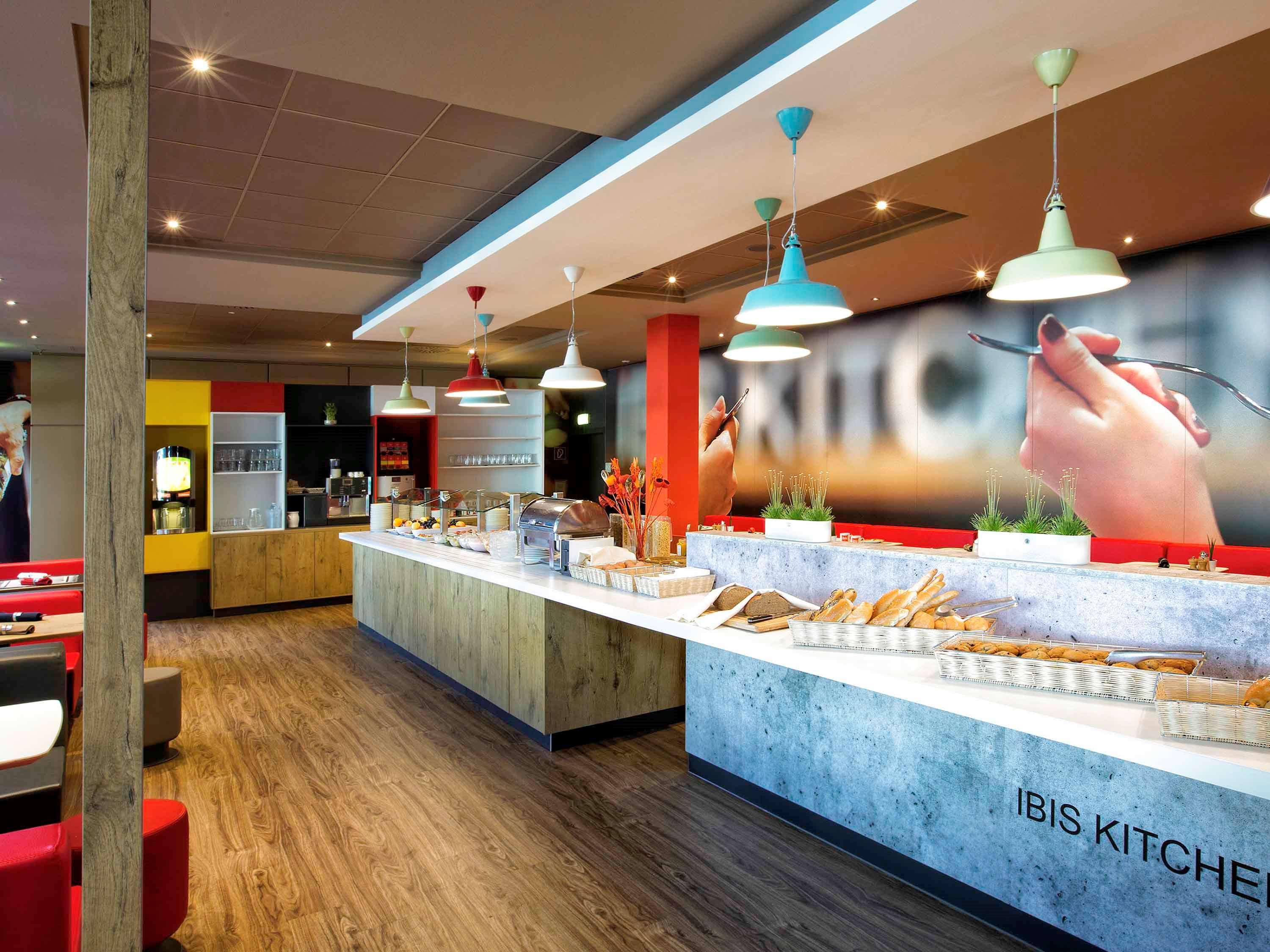 Ibis Linz City Extérieur photo