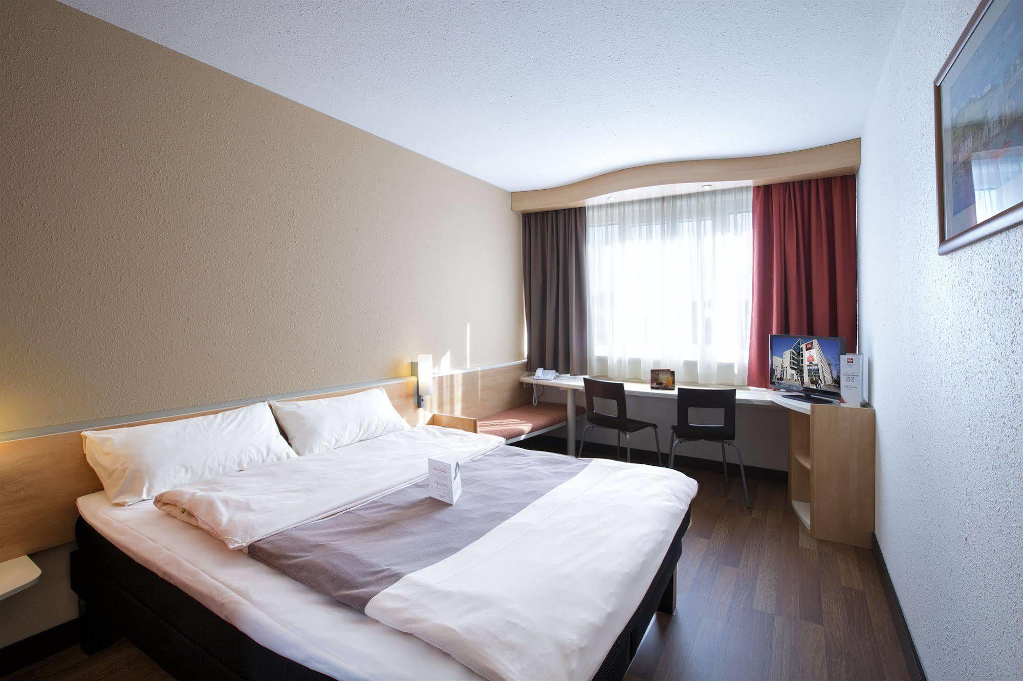 Ibis Linz City Extérieur photo