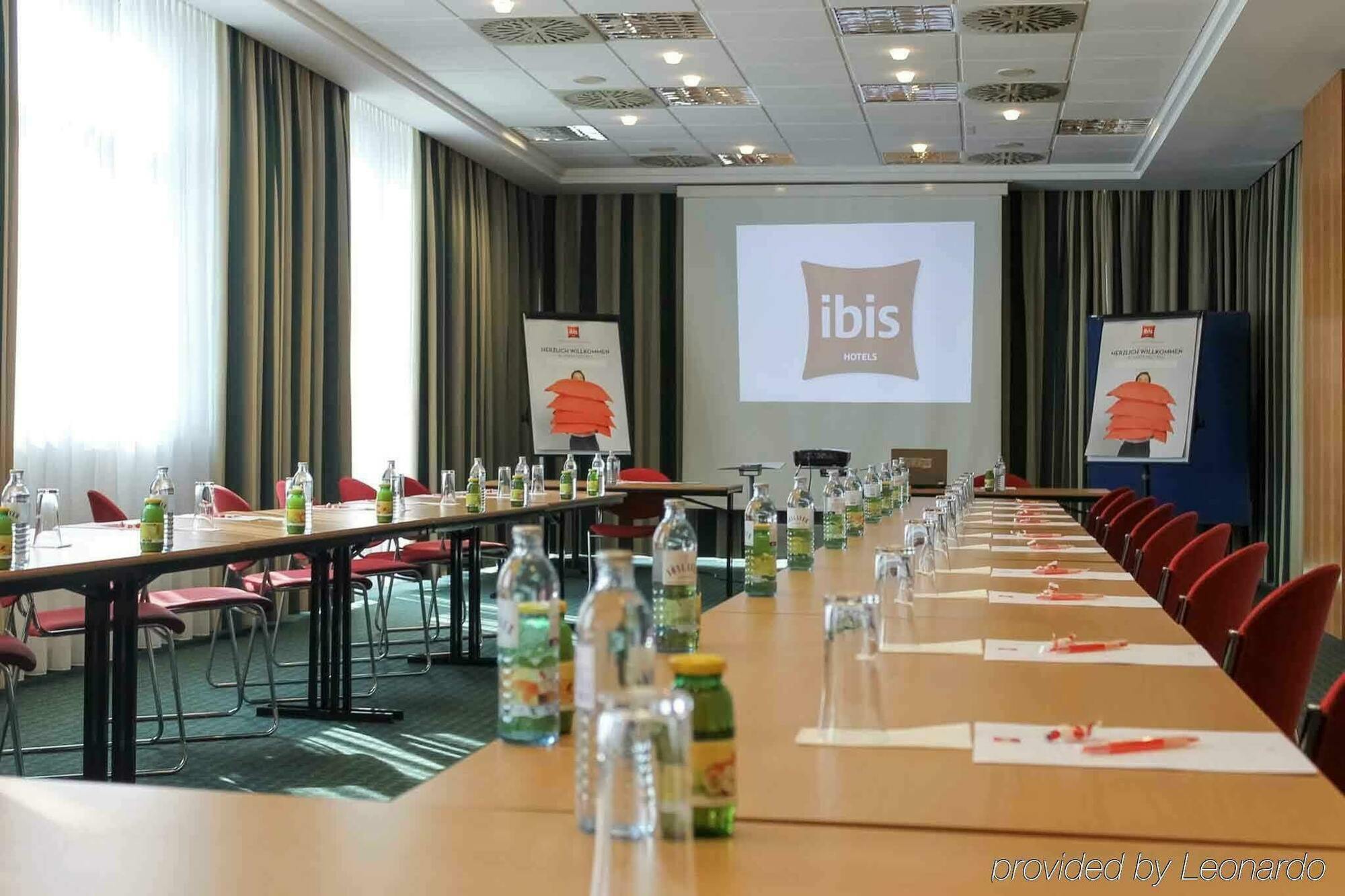 Ibis Linz City Extérieur photo